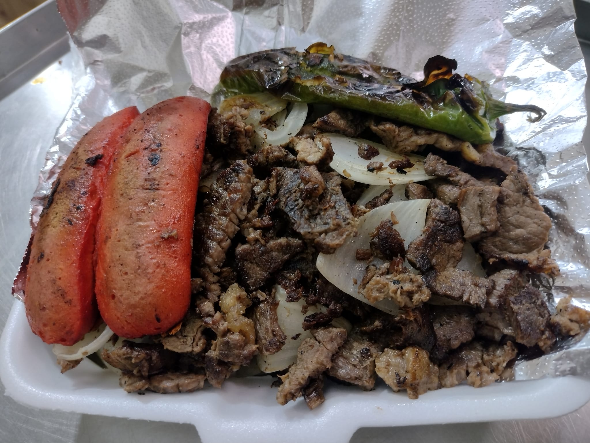 Hamburguesas y costillas Alehli