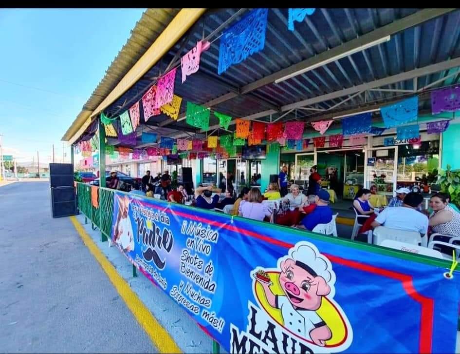 Carnitas Laura la Mexicana SUC. PLAZA JUAN PABLO II