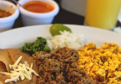 Los Almuerzos del Cuate