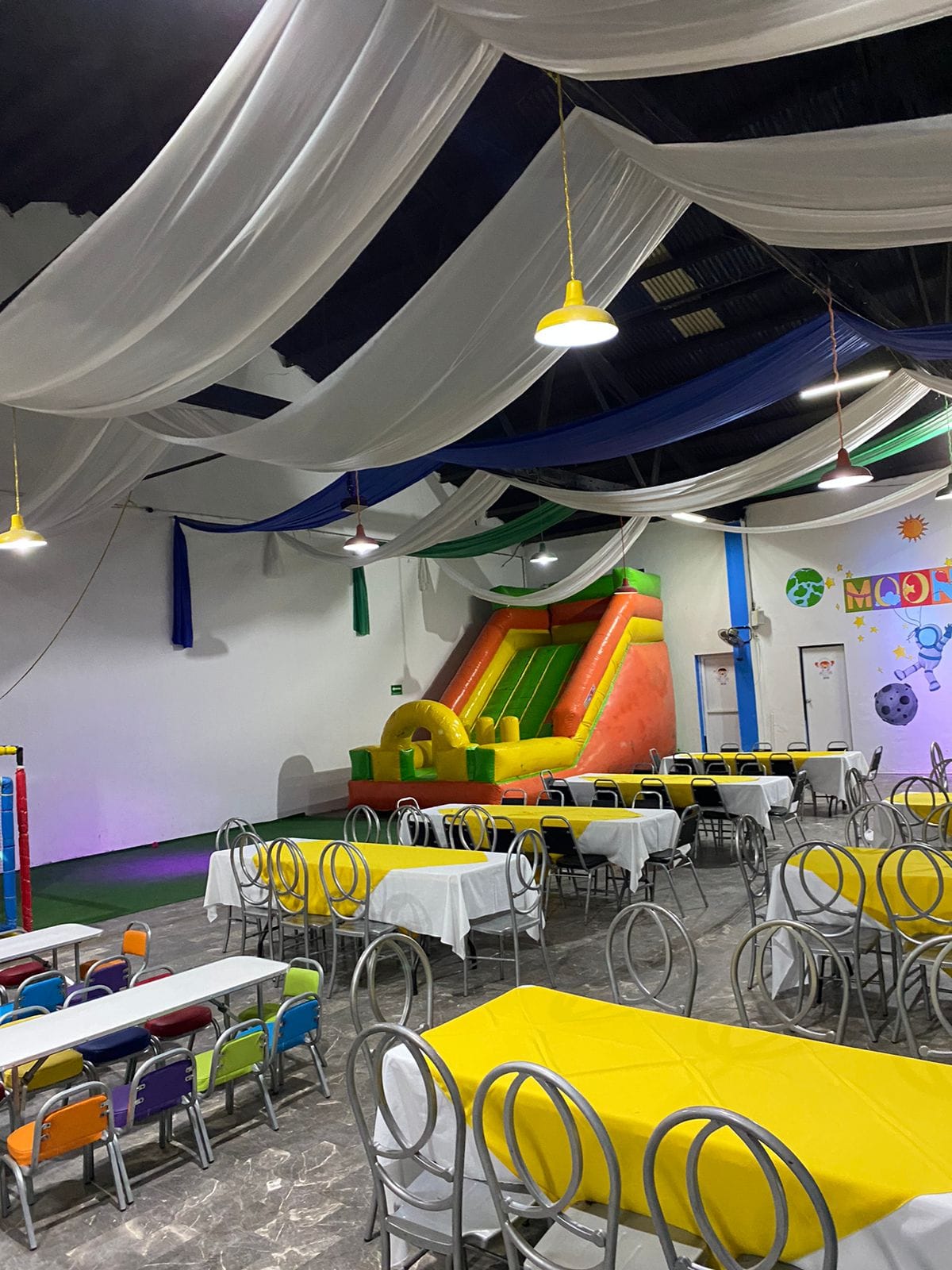 Moon Salón de fiestas y Eventos Infantiles