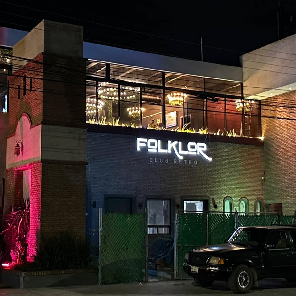 Folklor Club Retro