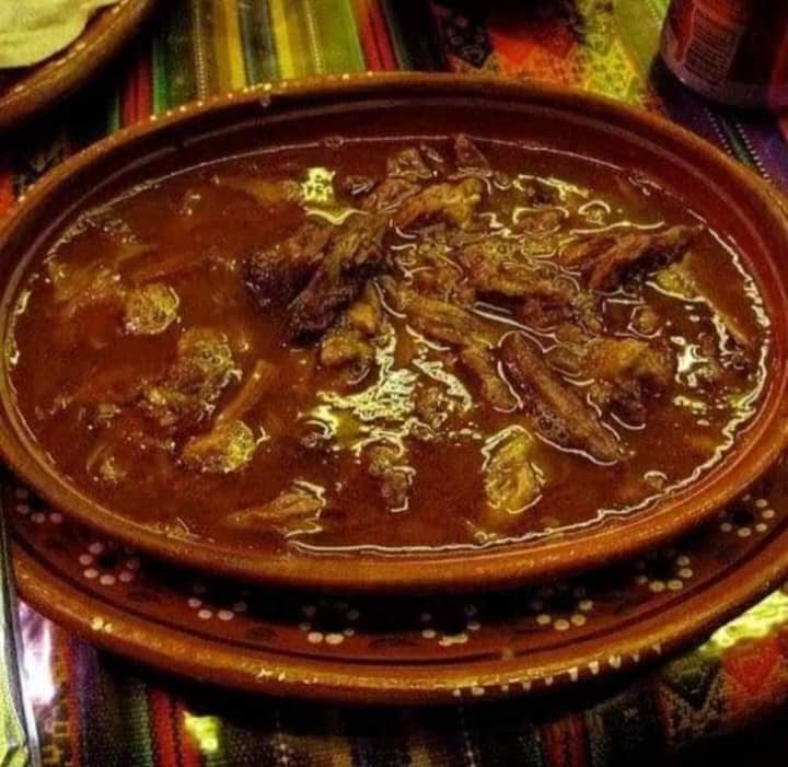 Tacos y consome los bañados