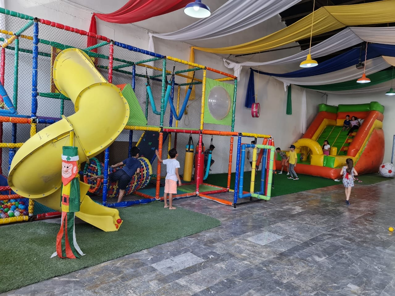 Moon Salón de fiestas y Eventos Infantiles